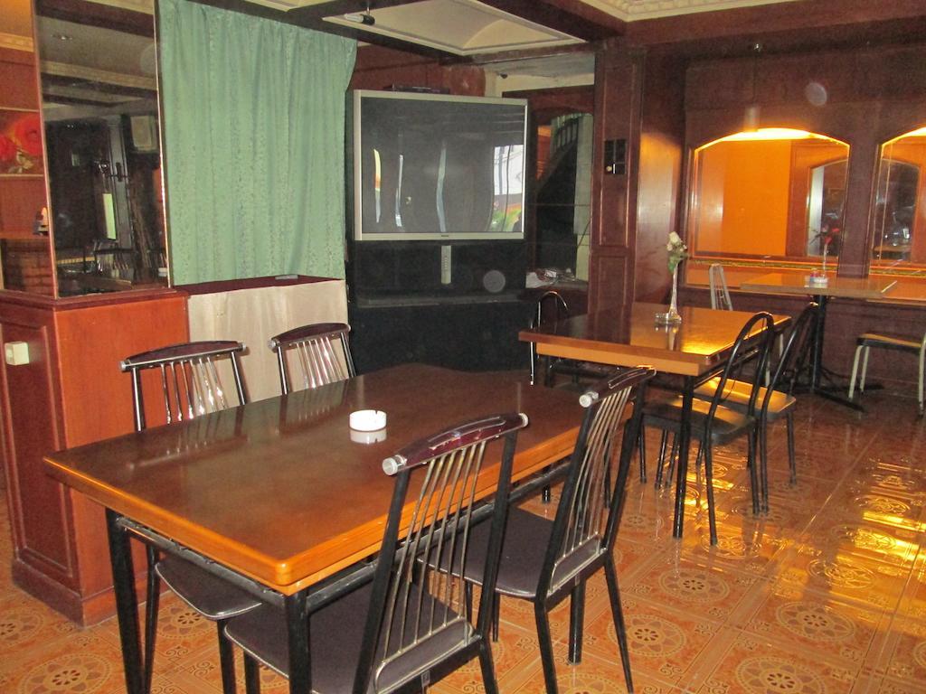 Hotel Istana Makassar Ngoại thất bức ảnh
