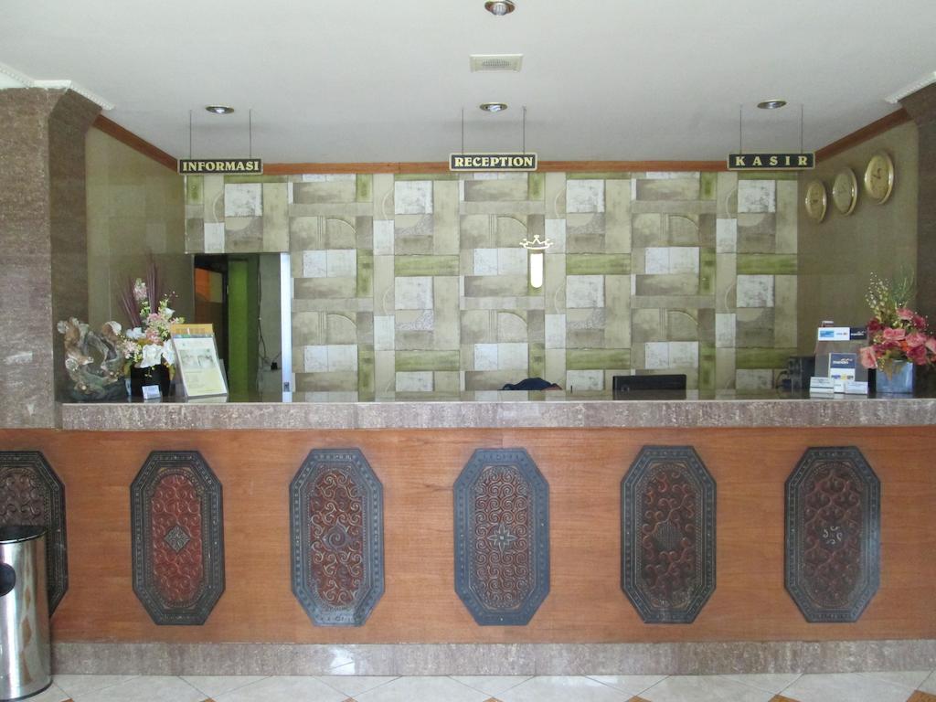 Hotel Istana Makassar Ngoại thất bức ảnh